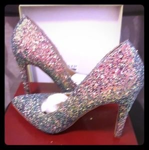 FANCY MERCHANDISE BUNDLE